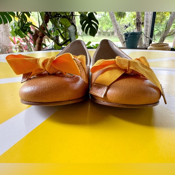 NWOT Furla Yellow Italian Leather Flats Bow Shoes Size EU 38 US 7.5 Mustard New - Picture 7 of 12